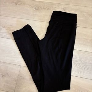 Lululemon Sz 8 bootcut legging